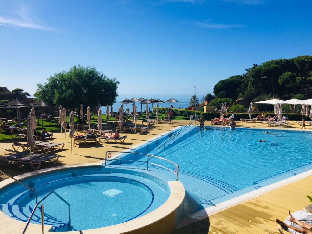 Bestes 3 Sterne Hotel an der Algarve in Portugal - 3HB Falesia Mar/Garden 4 Falesia Garden Pool