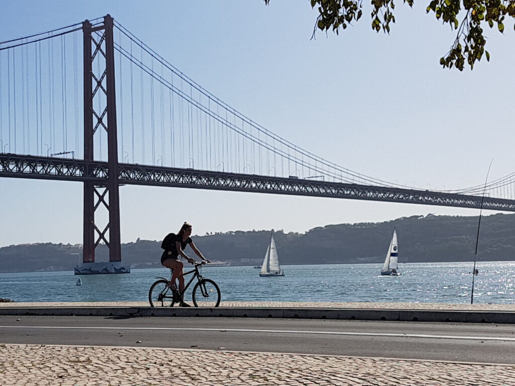 Belem Lissabon Brücke 25. April 
