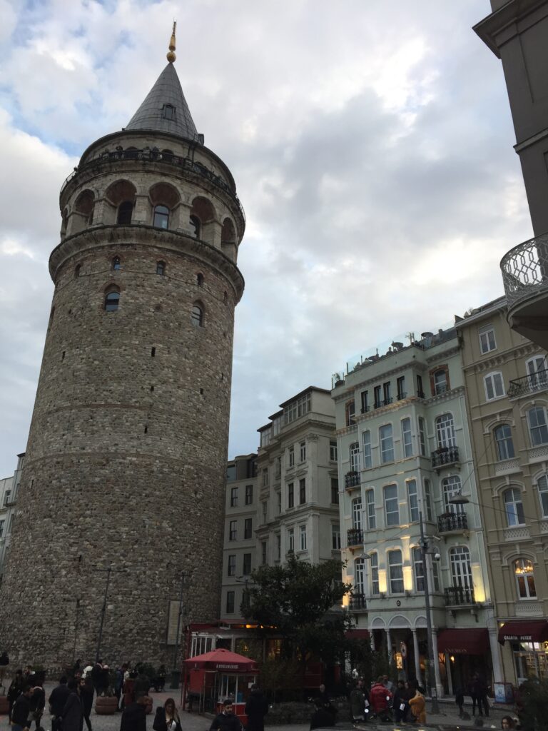 3 Tage in der Weltmetropole Istanbul in der Türkei 4 Galataturm Istanbul
